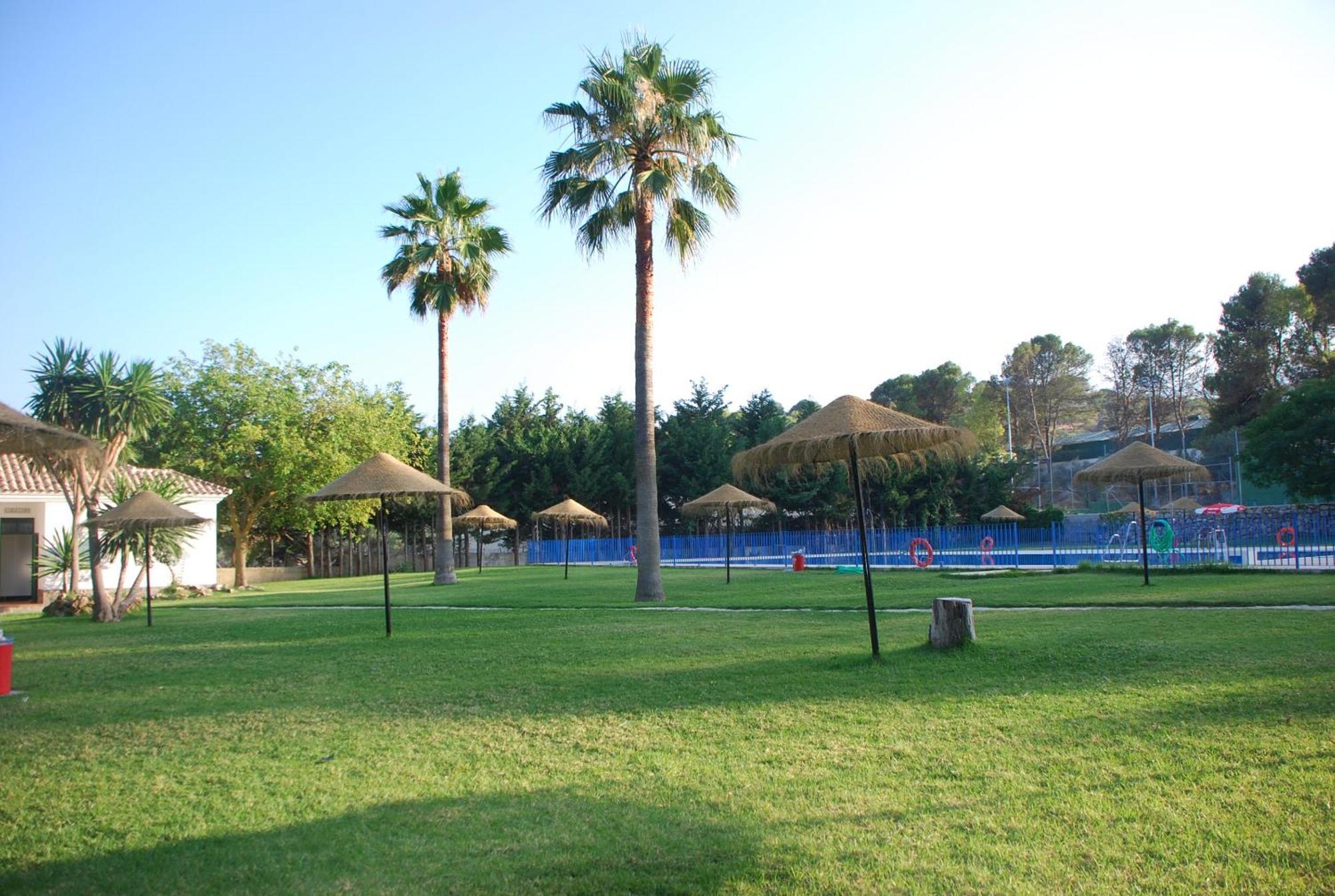 Camping Sierra De Las Nieves Yunquera エクステリア 写真